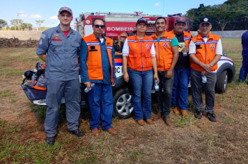 DEFESA CIVIL MUNICIPAL DE PRACINHA PARTICIPA DE TREINAMENTO DE COMBATE A INCÊNDIO REALIZADO PELO CORPO DE BOMBEIROS